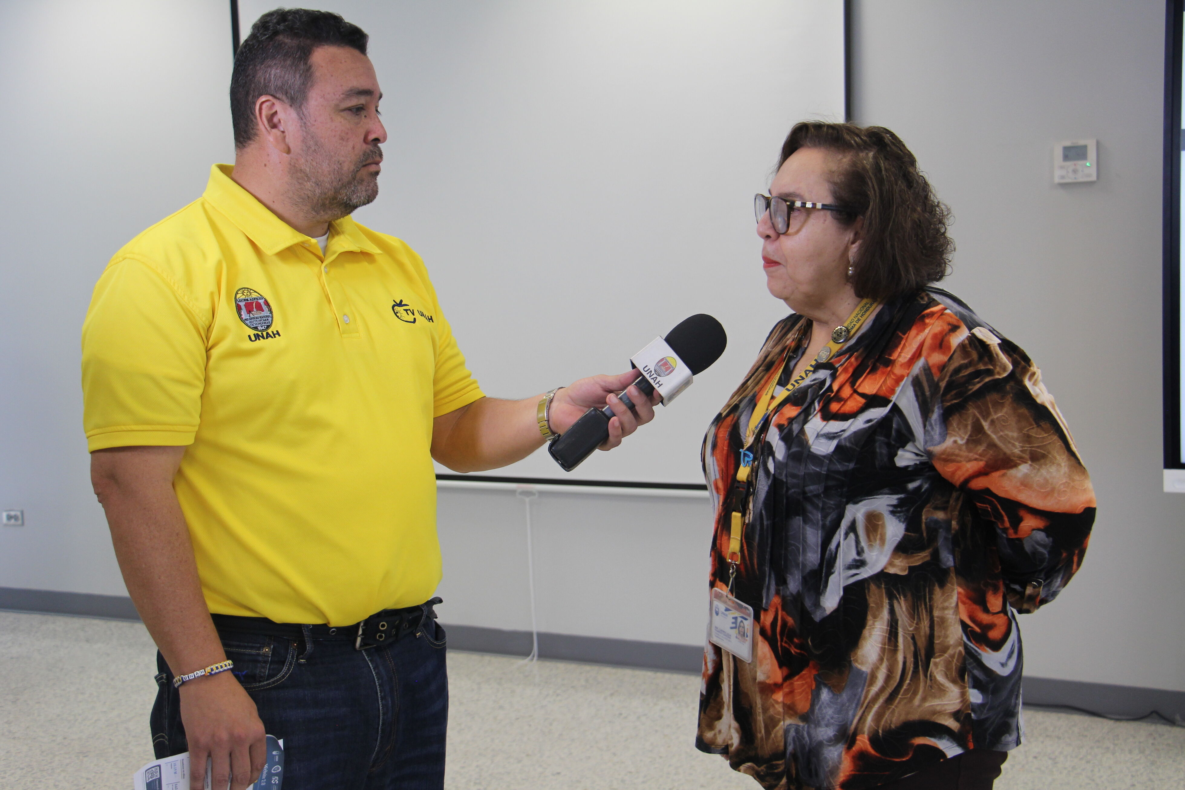 Acto de lanzamiento del Website IIS 2.0 — fotografía 6